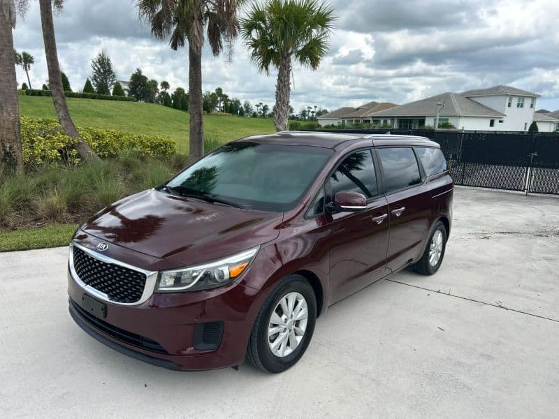 2018 Kia Sedona LX Minivan 4D - Photo 1